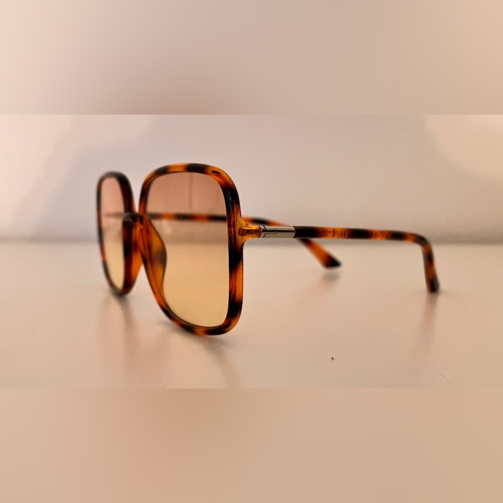 Oversized Square Tortoise Gradient Sunglasses Bro… - image 2